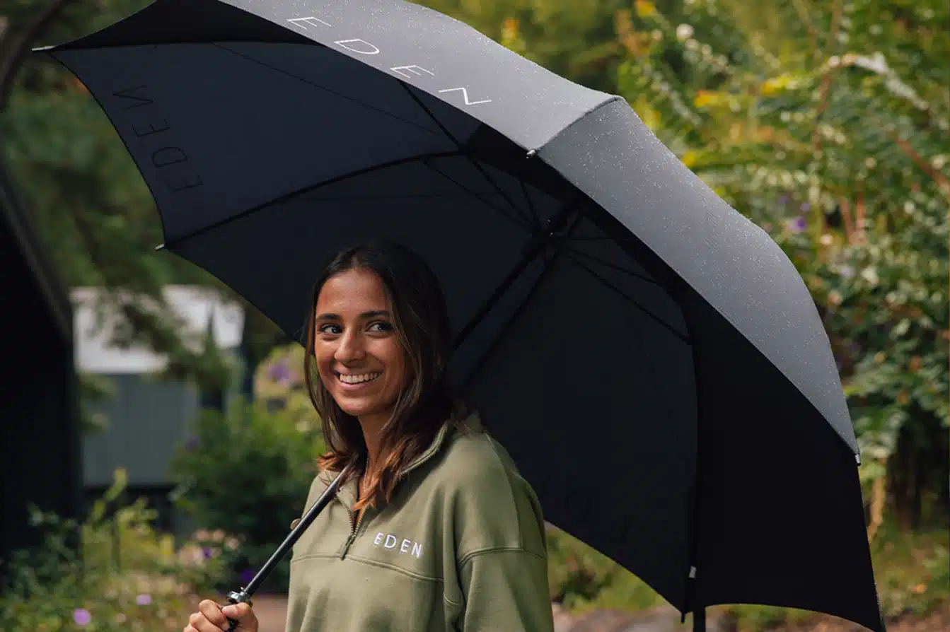 Person using Eden Umbrella